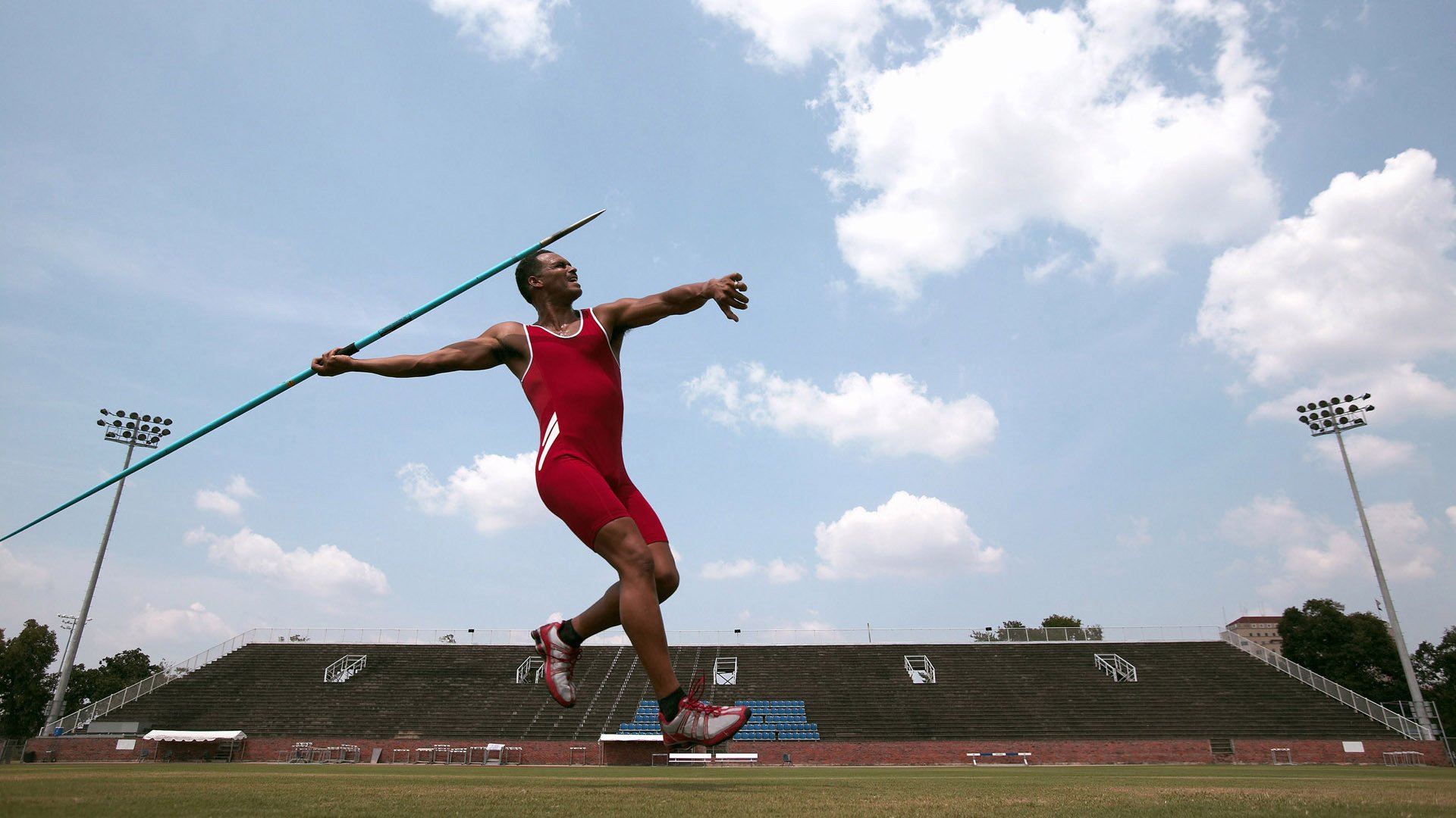 体育产业绿色发展实践，体育产业高质量发展的战略规划